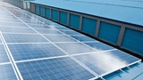 Mit Solaranlagen im Unternehmen Betriebskosten senken